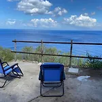 Eolian House Cielo - Unforgettable Sunsets San Salvatore (Messina)