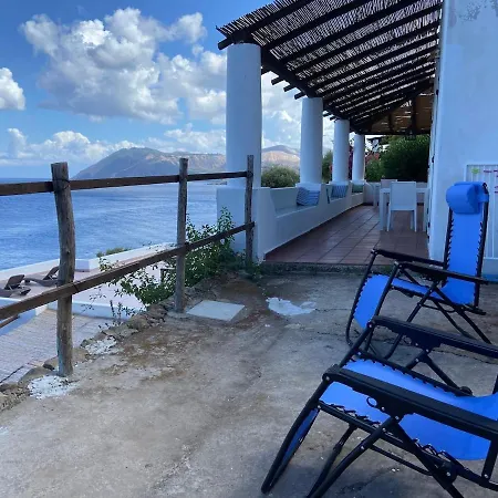 Eolian House Cielo - Unforgettable Sunsets بيت للعطل San Salvatore (Messina)