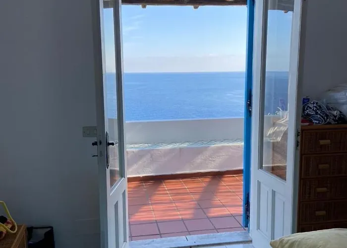 Eolian House Cielo - Unforgettable Sunsets San Salvatore (Messina)