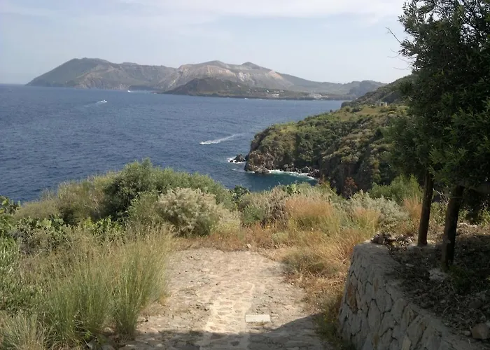 Eolian House Cielo - Unforgettable Sunsets San Salvatore (Messina)